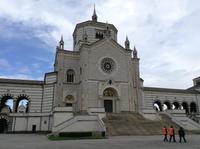 der Eingang zum Monumentalfriedhof