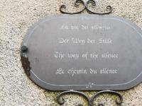 In vier Sprachen ....