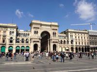 der Eingang zur Einkaufspassage