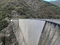 Verzasca-Tal - Staumauer des Vogorno-Sees