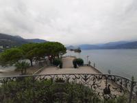 Borromäische Inseln - Isola Bella (Palazzo Borromeo - Blick zur Fischerinsel)