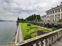 Borromäische Inseln - Isola Bella (Palazzo Borromeo - Blick in den Garten)