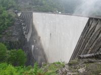 Staudamm im Verzascatal