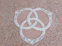 Borromeo Wappen: 3 Ringe für die 3 Familien Borromeo, Sforza, Visconti