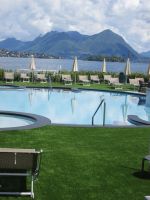 Grand Hotel Dino: zauberhafte Außenanlage mit Isola Madre Blick
