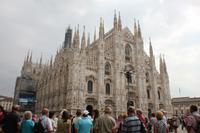 vor dem Dom (Mailand)