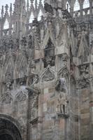 wenn es regnet - die Wasserspeier des Doms (Mailand)