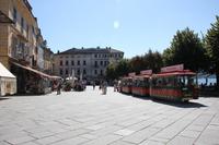 Bimmelbahn auf der Piazza di Orta