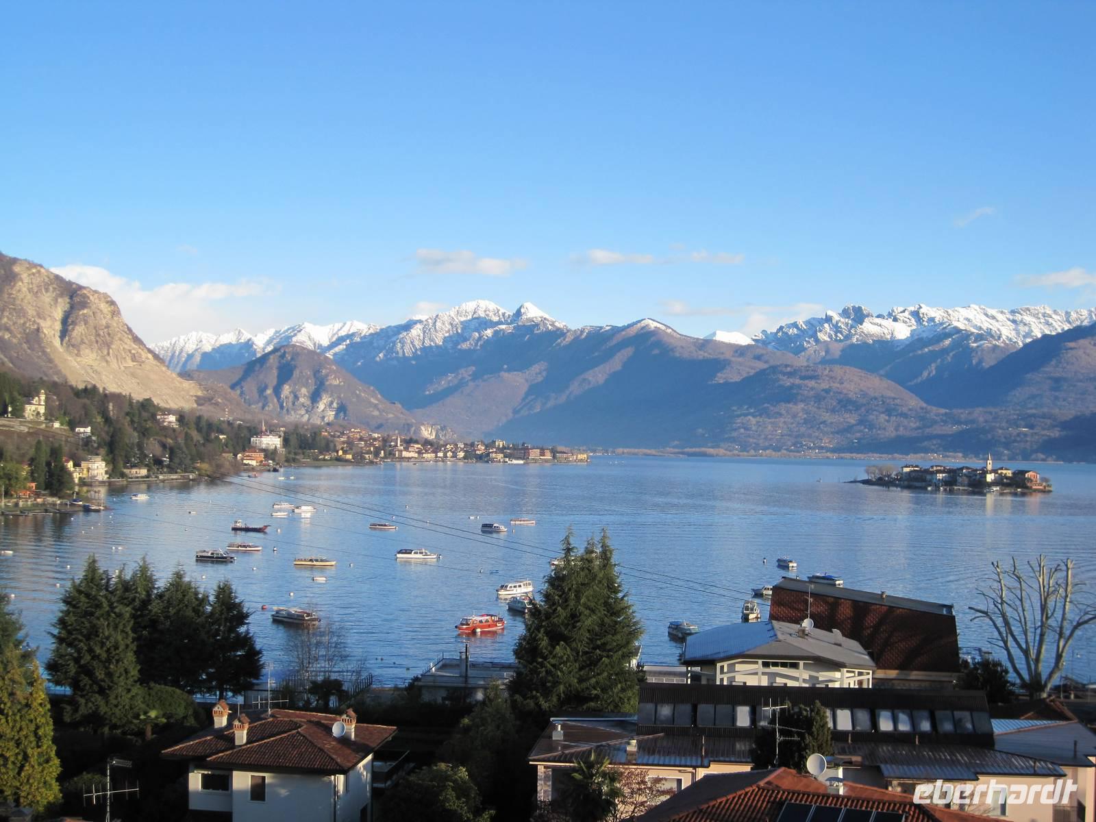 Borromäischer Golf von Dachterrasse