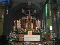 Altar mit Marienbild in der Wallfahrtskirche Re