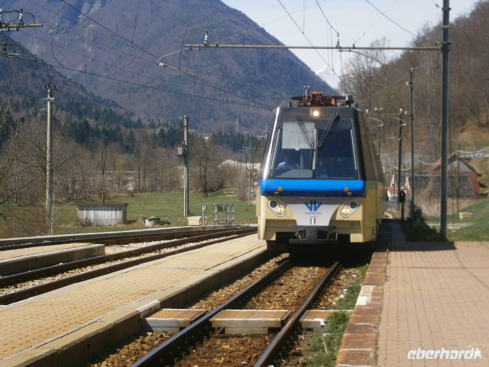 Panoramazug Centovallibahn