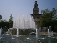 Brunnen mit Castello Sforzesco