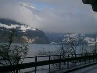 Links der Vierwaldstätter See