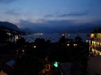 Blick von der Dachterrasse auf den Lago Maggiore