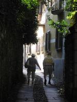 Rundgang auf dem Weg der Stille - Ortasee