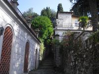 Rundgang auf dem Weg der Stille - Ortasee