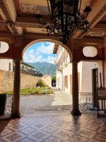 75 Orta Rathaus