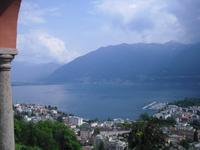 Locarno - Wallfahrtskirche Madonna del Sasso(Blick auf Lago Maggiore)
