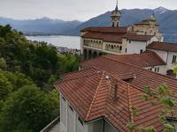 Wallfahrtskirche Madonna del Sasso von Locarno hoch über dem Lago Maggiore.
