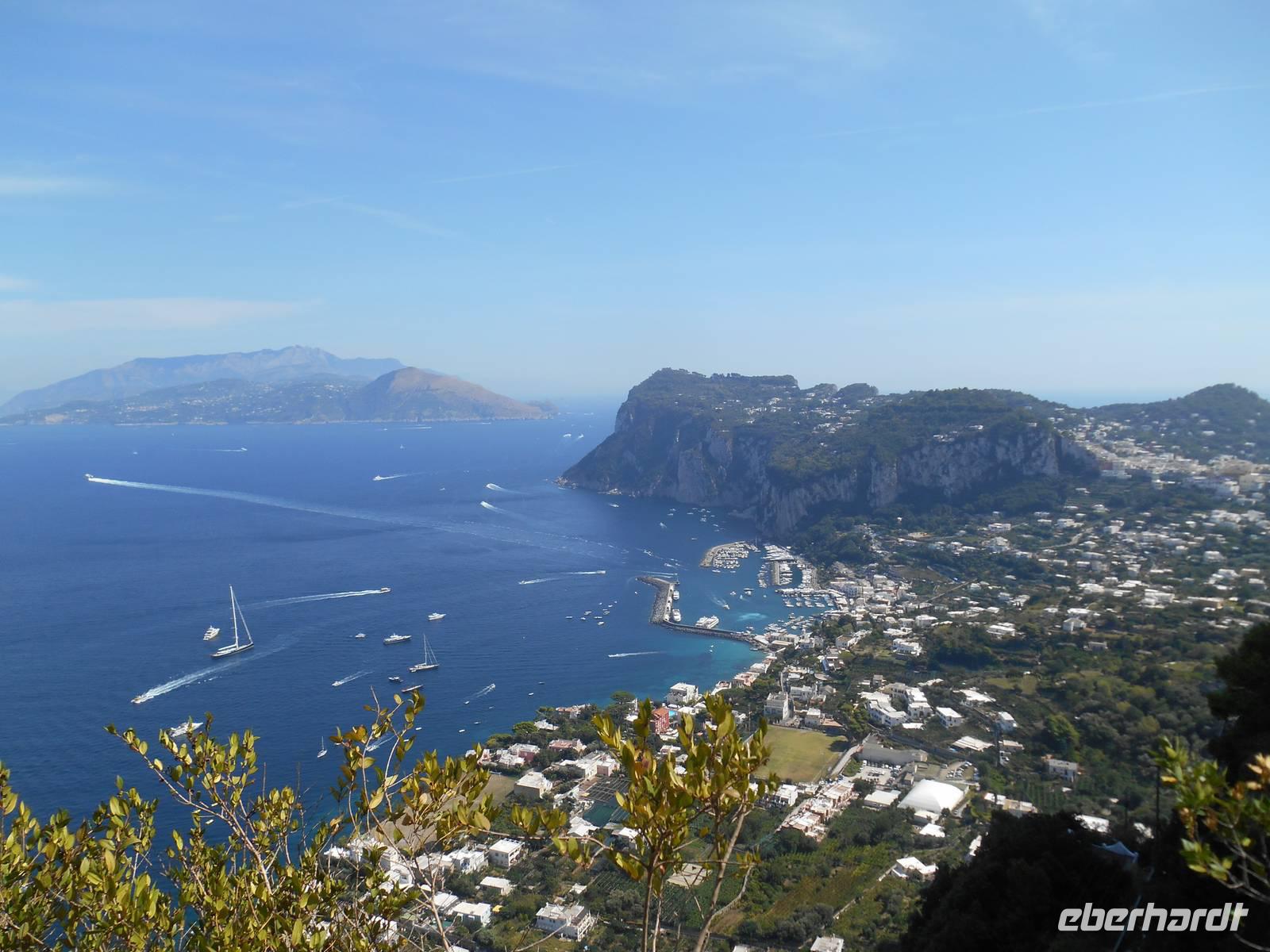Insel Capri (Blick von Anacapri auf Marina Grande)