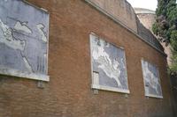 Spaziergang entlang des Forum Romanum...