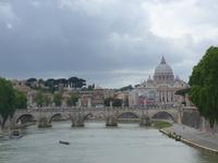 Blick auf Tiber u. Petersdom
