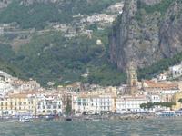 Amalfi vom Boot aus betrachtet