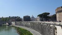 Rom (Blick von der Engelsbrücke zum Petersdom)