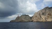Capri - Inselrundfahrt mit dem Schiff (Punta Carena mit dem Leuchtturm Faro di Carena) 