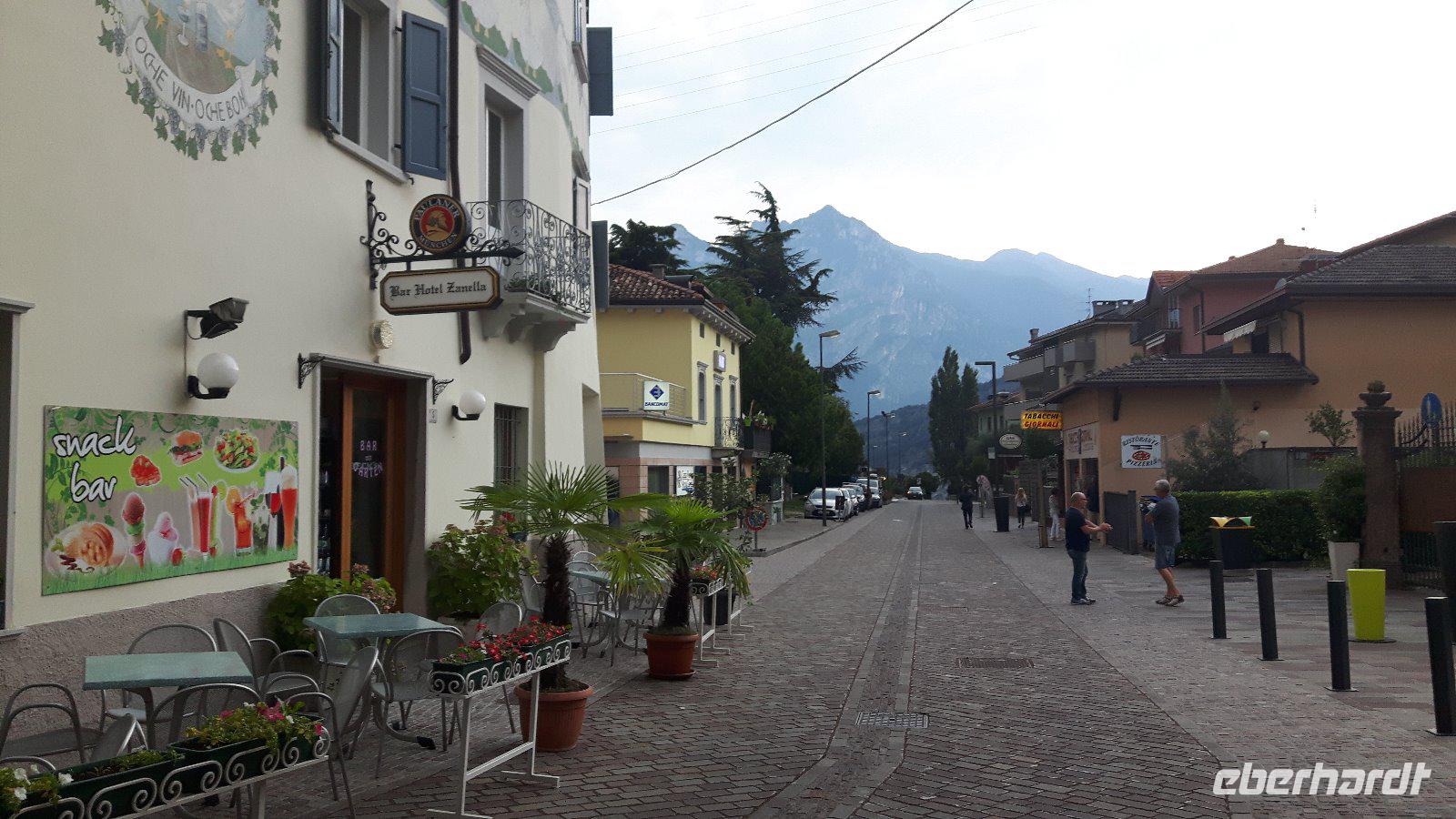 Zwischenübernachtung in Nago (Raum Gardasee)