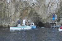 Einfahrt zur Blauen Grotte