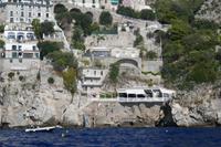 Einzige Disko an der Amalfiküste mit gläsernen Tanzboden