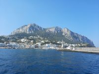 Insel Capri - Schifffahrt rund um die Insel (Marina Grande)