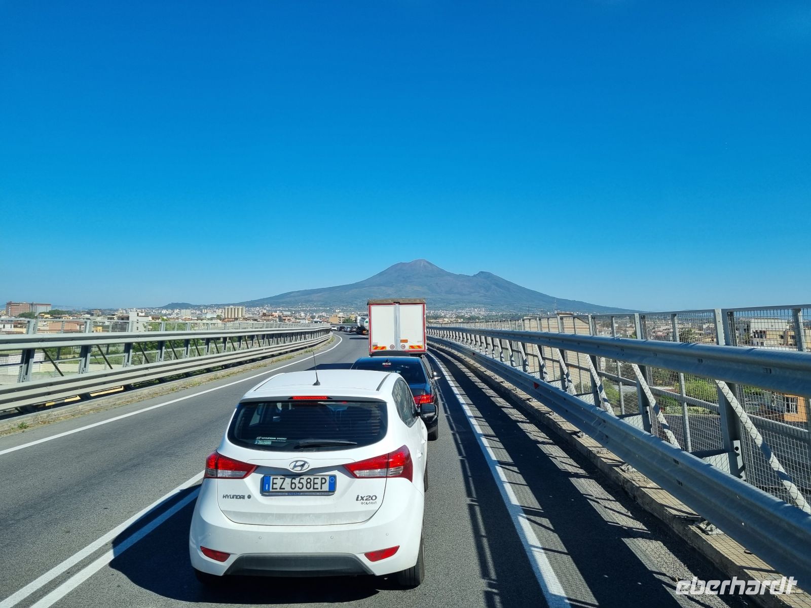 Erste Etappe der Heimreise - letzte Blicke zum Vesuv...