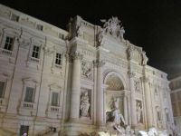 Rom: Trevibrunnen bei Nacht