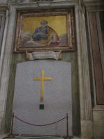 Petersdom: Heilige Pforte innen