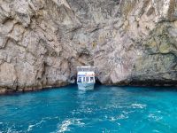 Insel Capri - Schifffahrt rund um die Insel... (Grüne Grotte)
