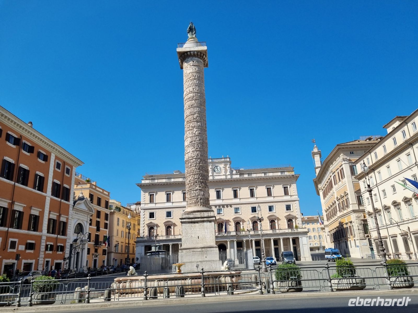 Rom - Piazza Colonna mit Mark-Aurel-Säule