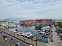 Neapel - Ausblick vom Palazzo Reale (Königspalast)