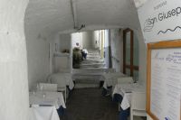 Restaurant in einer Gasse von Amalfi