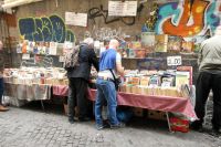 Bücherstand für Leseratten