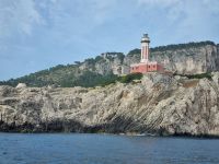 Insel Capri - Schifffahrt rund um die Insel... (Leuchtturm Punta Carena)