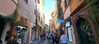 Trastevere - Stadtviertel jenseits des Tibers - bekannt für seine Bars und Restaurants 