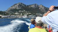 unsere Bootsfahrt rund um Capri beginnt
