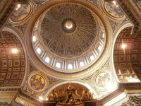 Blick  in die Kuppel vom Petersdom