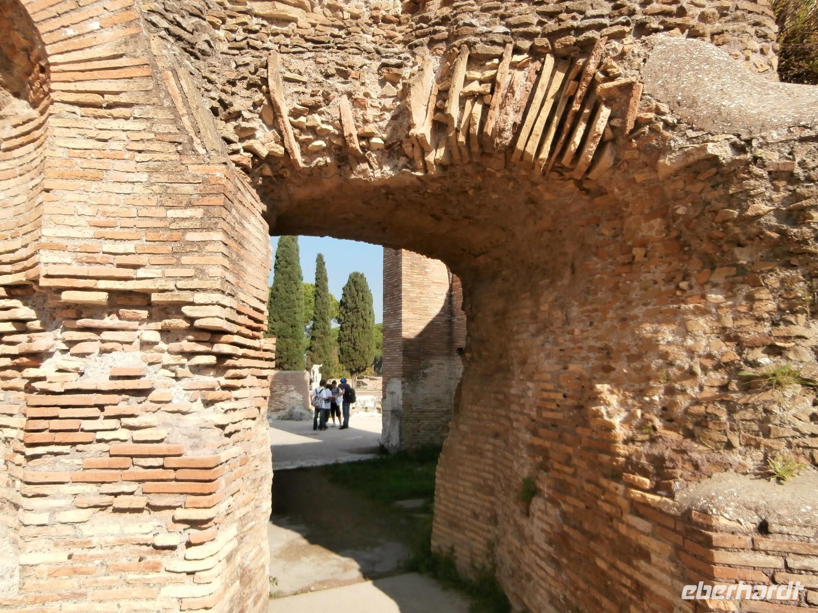 unterwegs in Ostia Antica