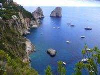 Ausblicke vom Augustusgarten (Faraglioni-Felsen)