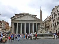 Piazza della Rotonda mit Pantheon