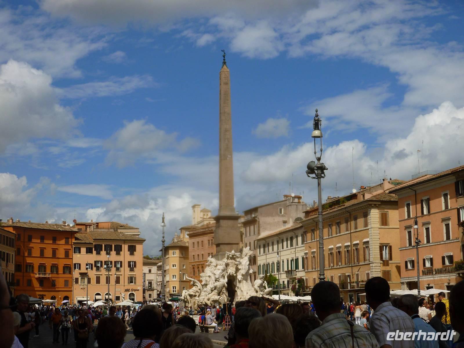 Piazza Navona (Vierströmebrunnen)