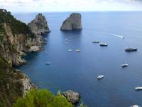 Ausblicke vom Augustusgarten (Faraglioni-Felsen)